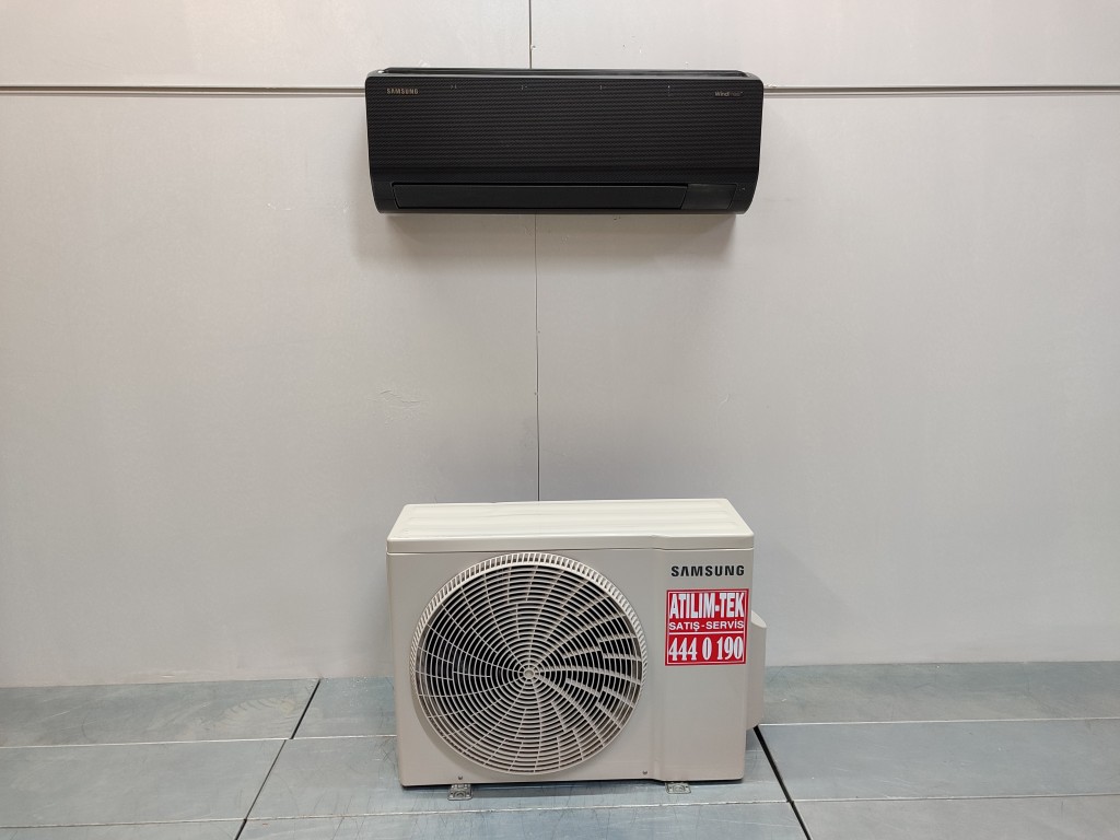 Samsung AR70F12C1DBN 12000 Btu Klima Wi-Fi WindFree Klima
